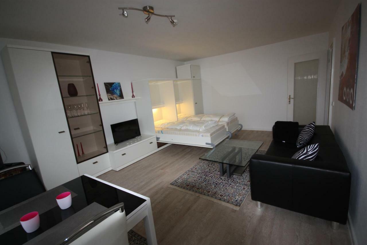 Ferienwohnung Wattkieker ฮูซุม ภายนอก รูปภาพ